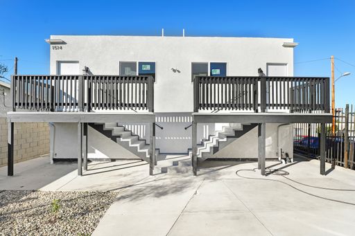Newly renovated 1 bedroom / 1 bath apartment available now! – photo 1