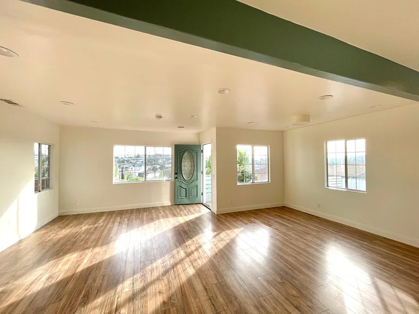 Highland Park House: 6512 Aldama St.