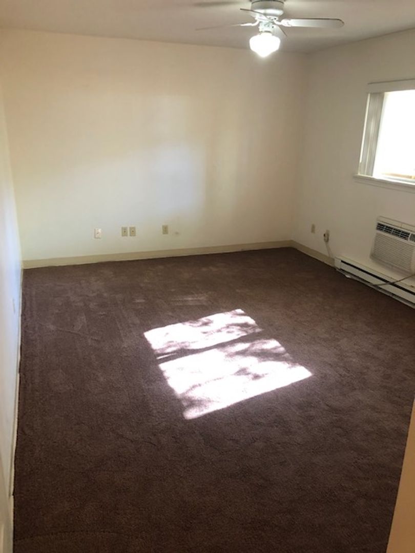 Kent Apartment: 1700 E. Main Street