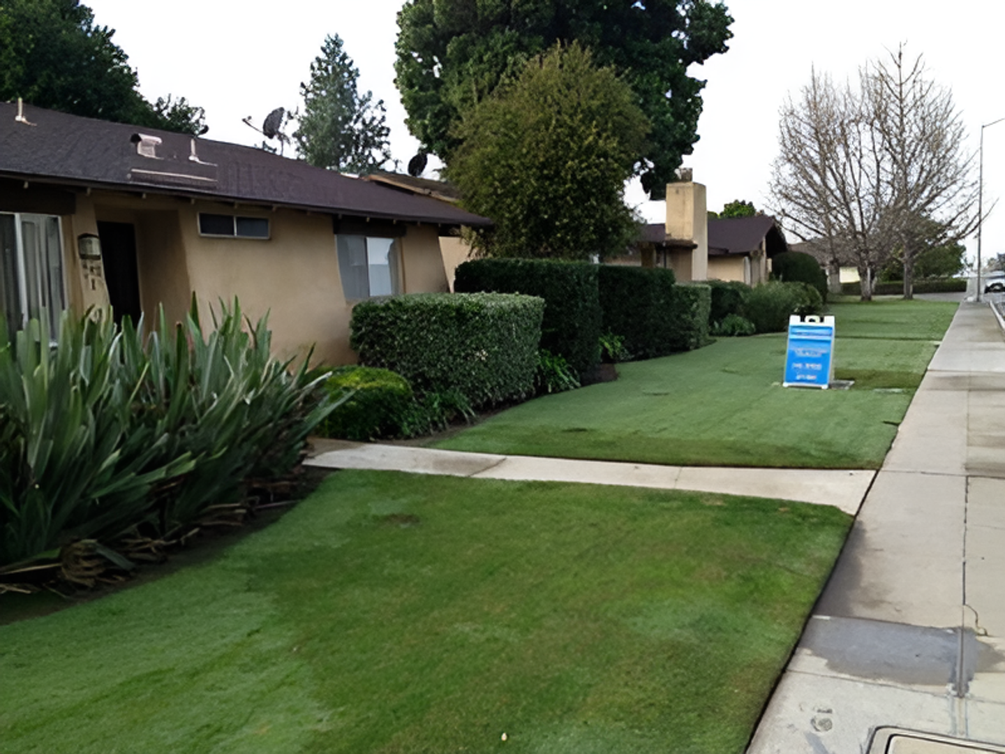 CLOVIS Apartment: 642 & 666 W. BARSTOW