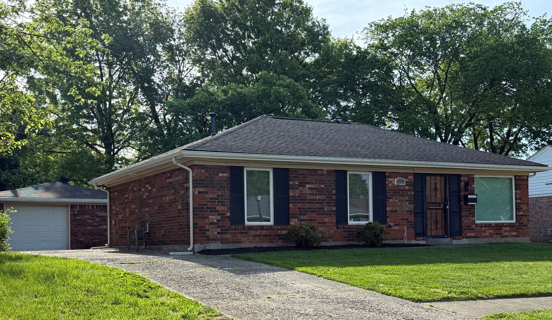 Louisville House: 3305 McAdams Court