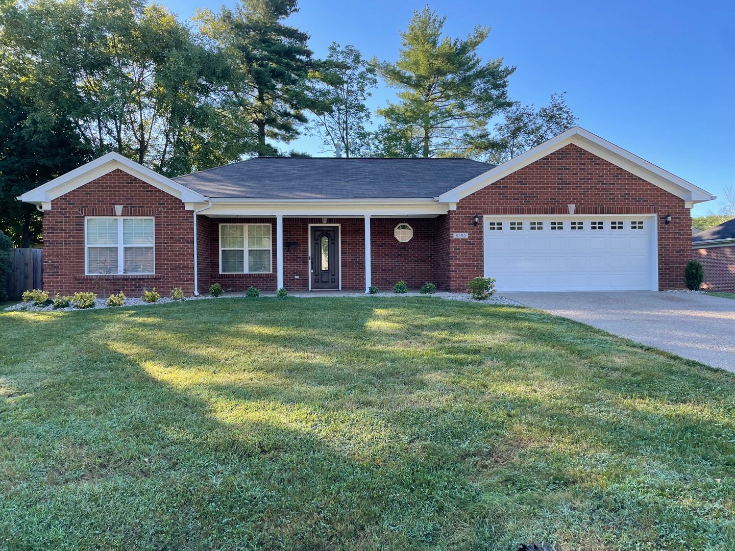 Louisville House: 8505 Saurel Drive