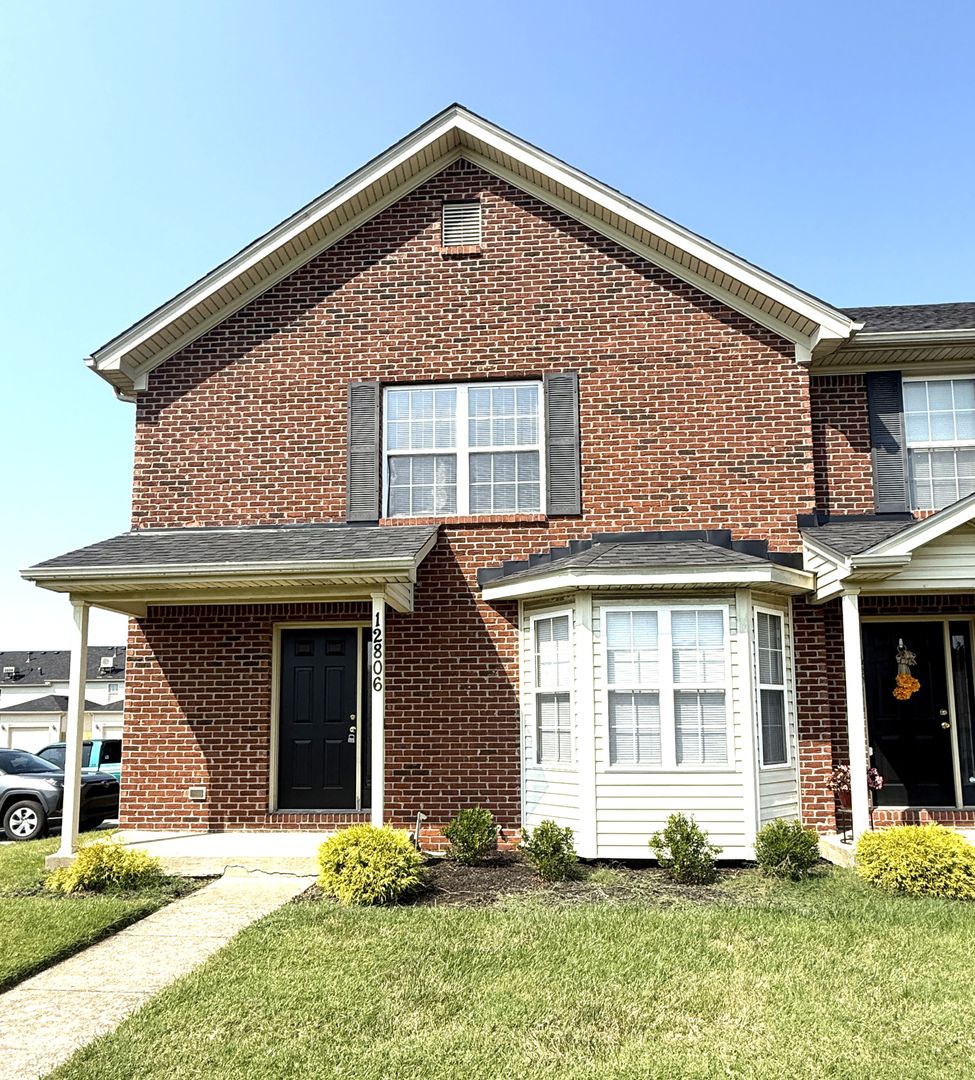 Louisville Townhome: 12806 Lost Hill Walk