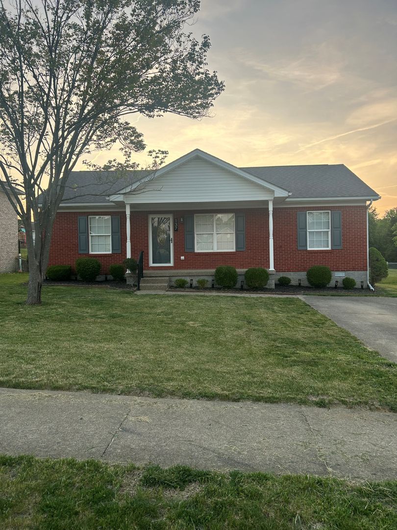 Mount Washington Apartment: 137 Stone Creek Court