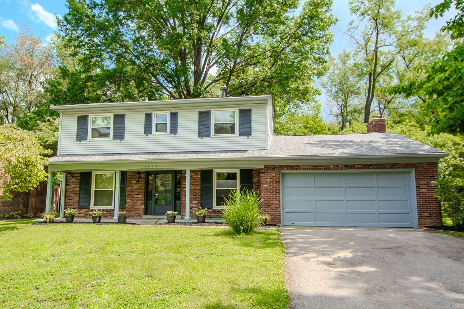 Louisville House: 1813 Crossgate Lane