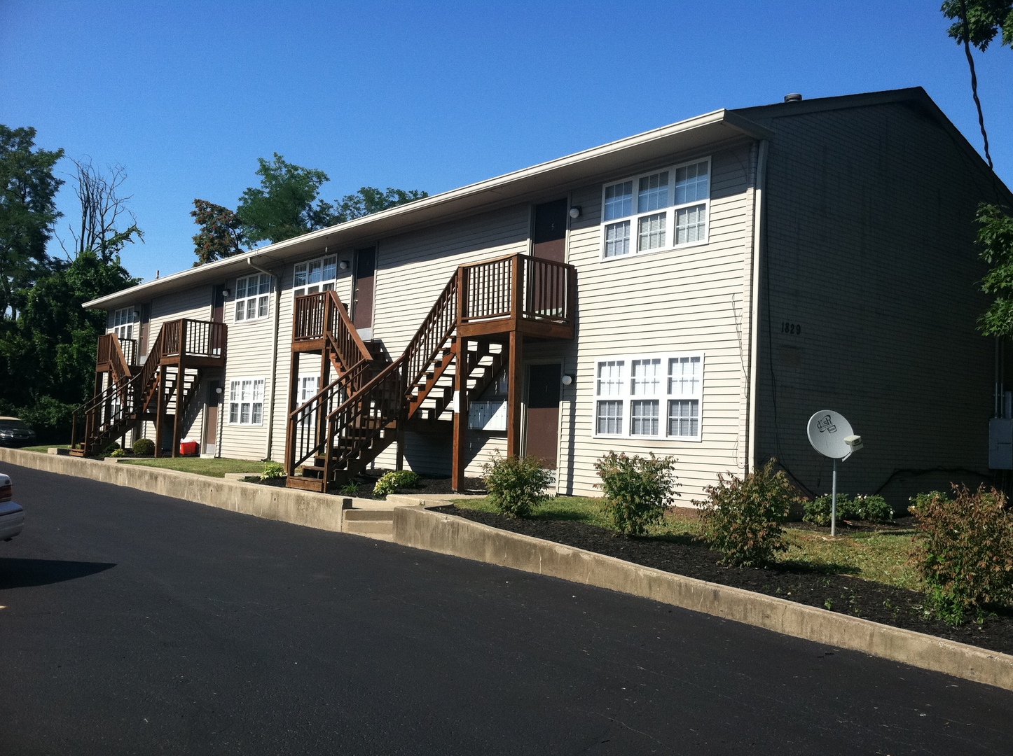 Louisville Apartment: 1827 Payne Street