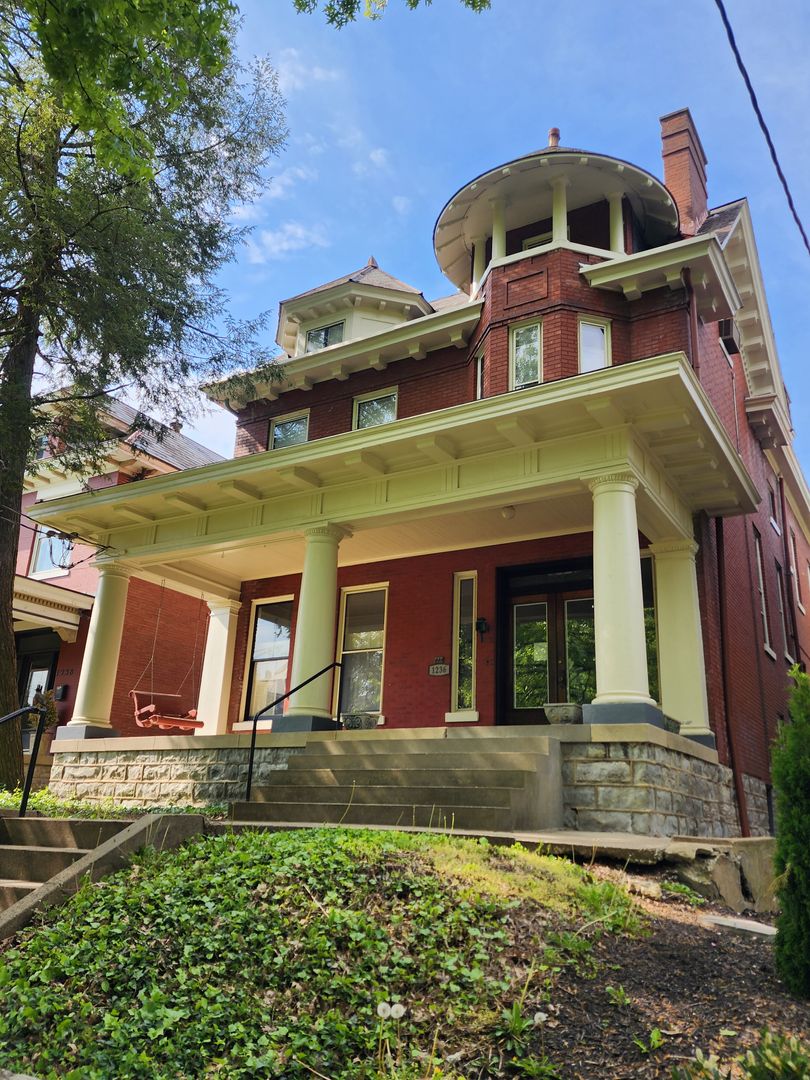 Louisville Apartment: 1236 Cherokee Road