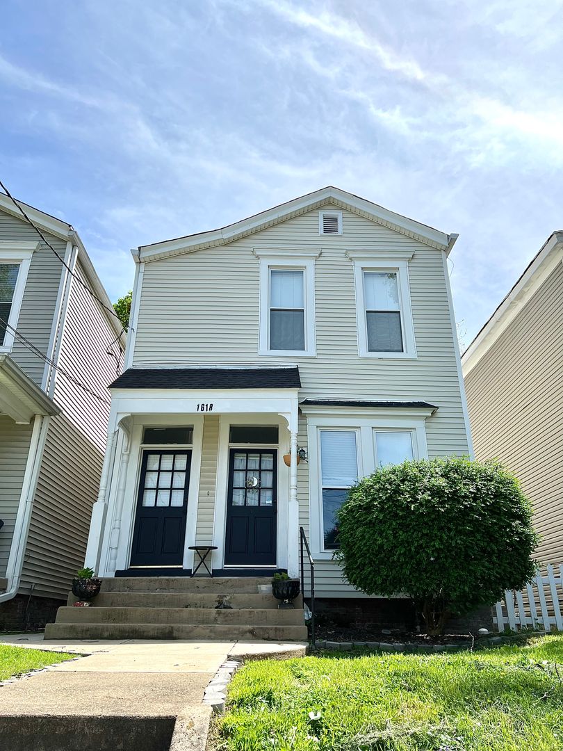 Louisville Apartment: 1618 Ellwood Avenue