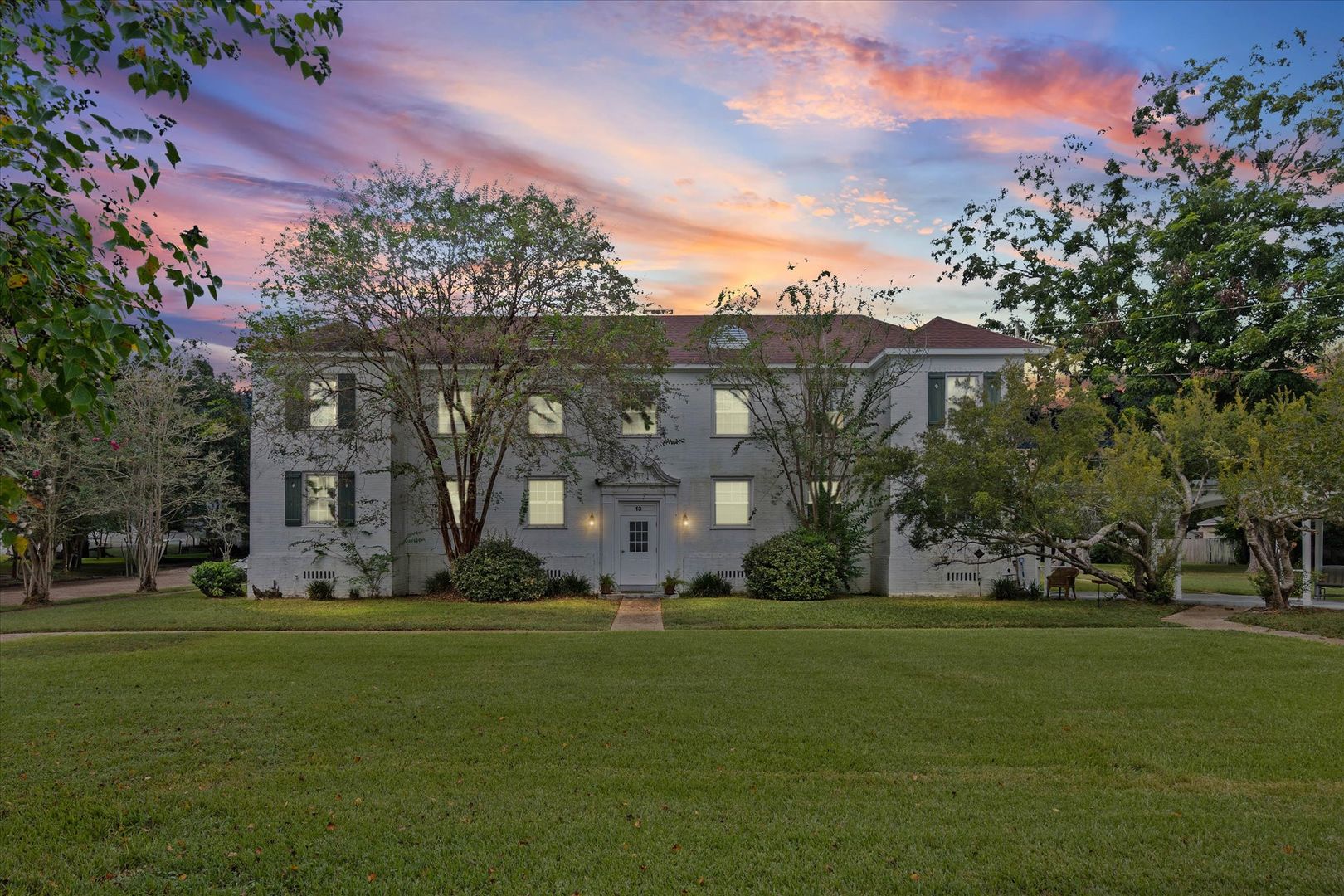 Mobile House: 214 Upham Street