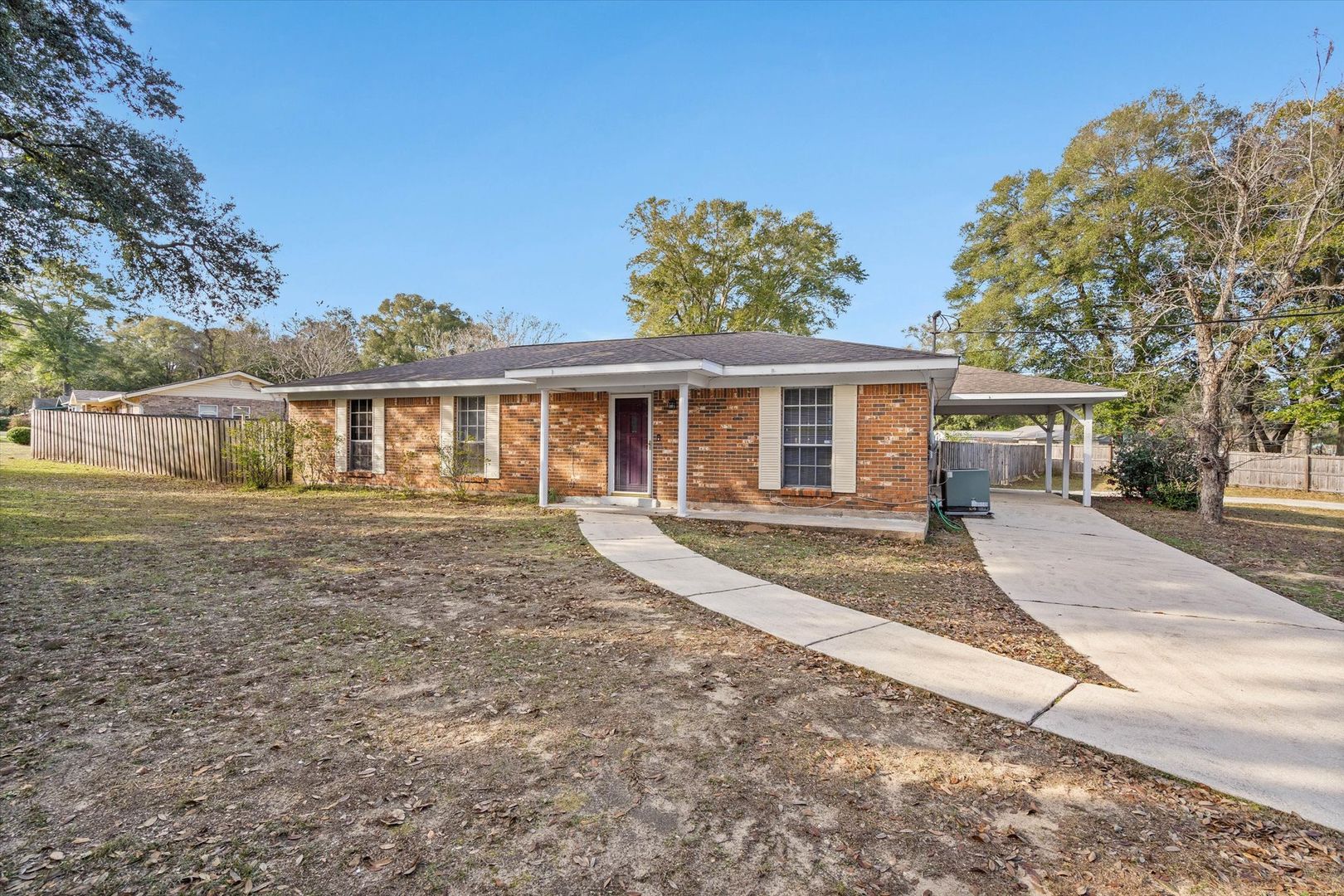 Mobile House: 4516 Champlain Ave