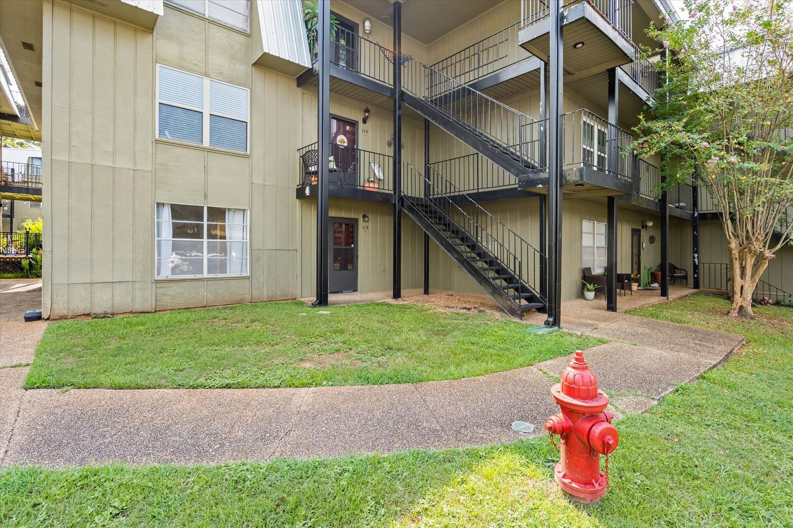 Mobile House: 119 Riverbend