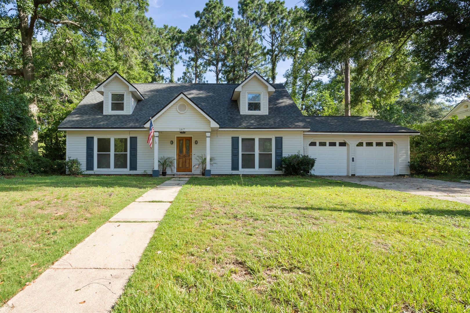 Daphne House: 167 Rolling Hill Dr
