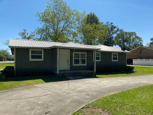 Upcoming: 3 Bedroom Cottage - Downtown Fairhope