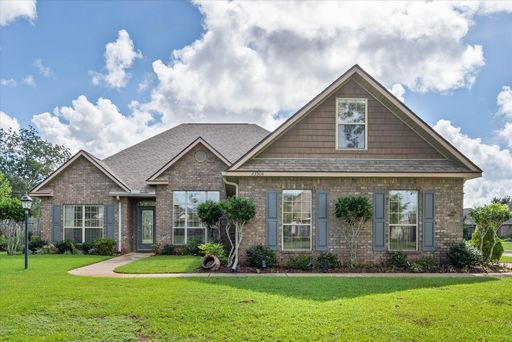 Spacious Daphne Rental with Flexible Living Space & Great Outdoor Area – photo 1
