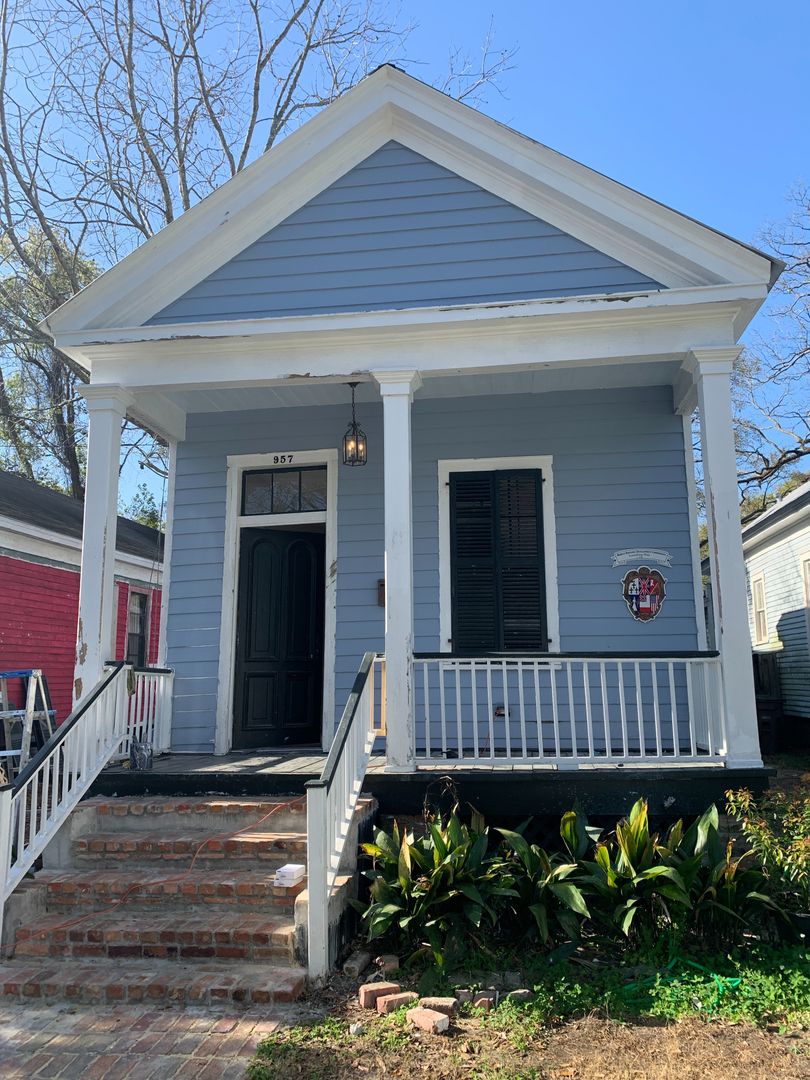 Mobile House: 957 Savannah Street