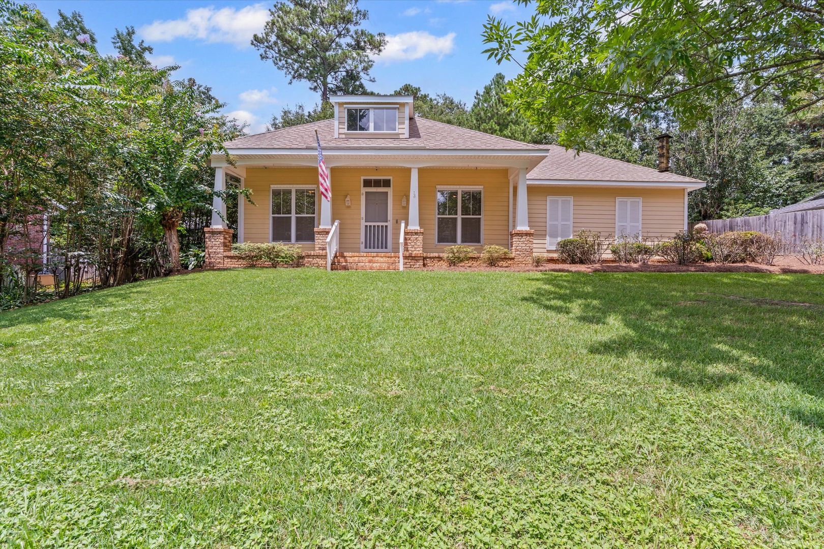 Spanish Fort House: 99 Caisson Trace