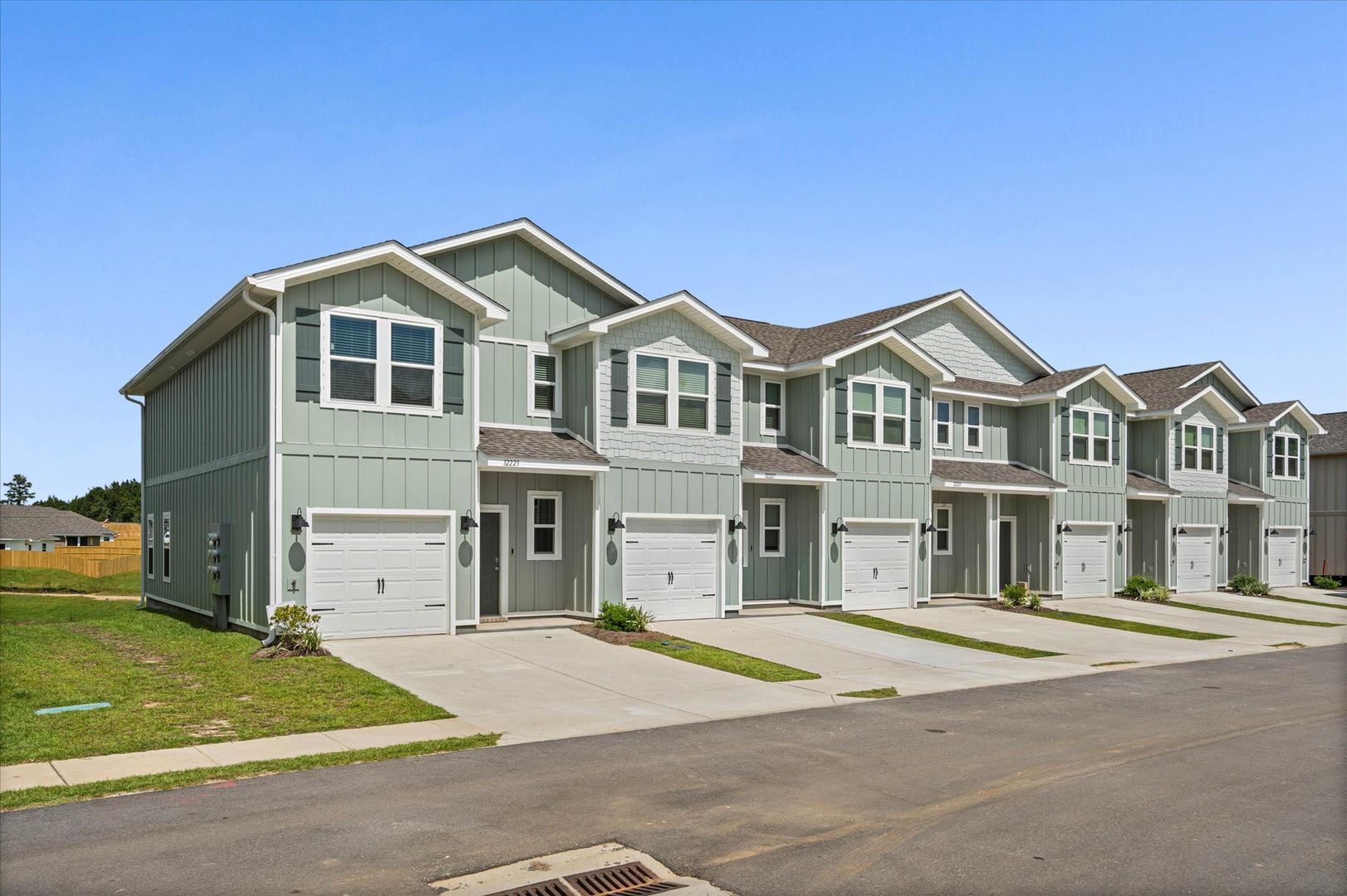 Spanish Fort House: 32223 Emancipation Cir