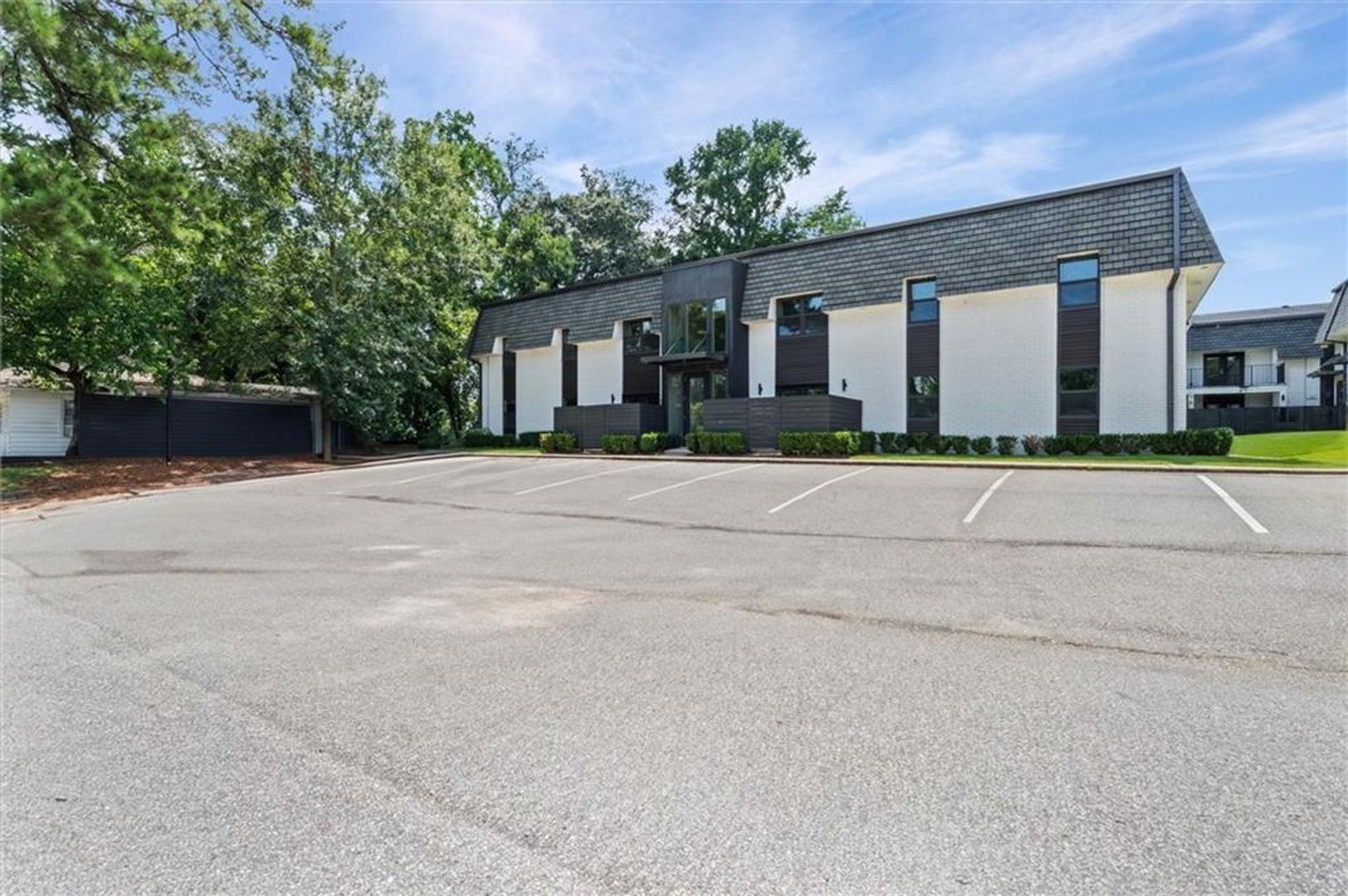 Mobile House: 3655 Old Shell Rd