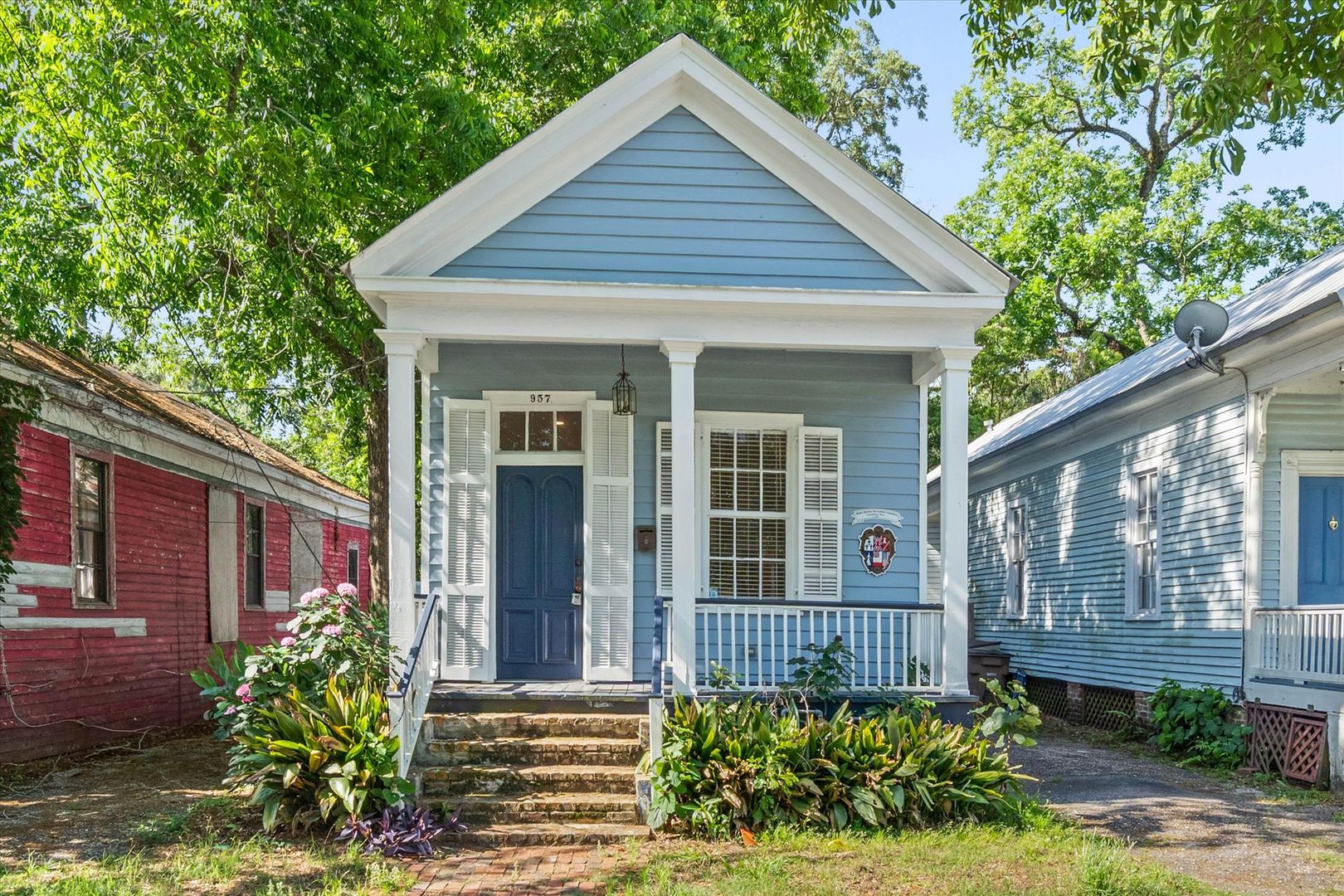 Mobile House: 957 Savannah Street
