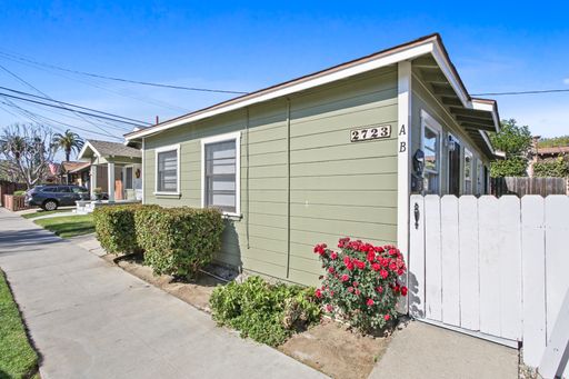 2723 E 8th St #B, Long Beach, CA 90804