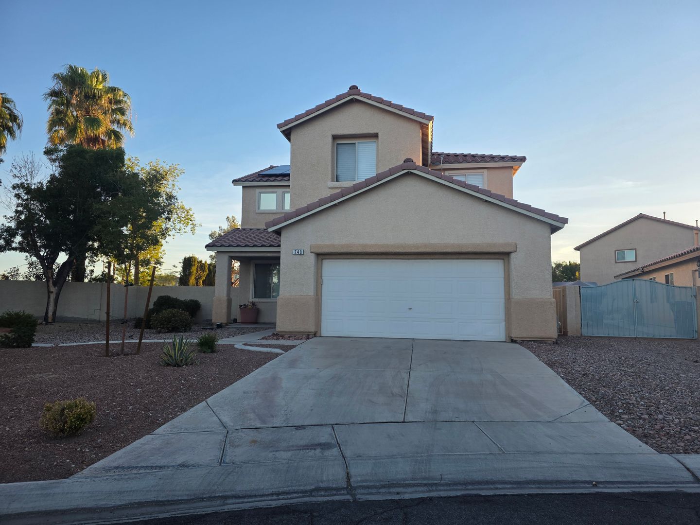 Las Vegas House: 748 Maccabe Ave