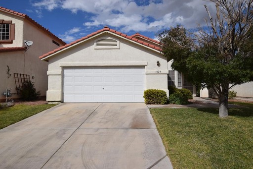 Beautiful Single Story Three Bedroom Home! – photo 1