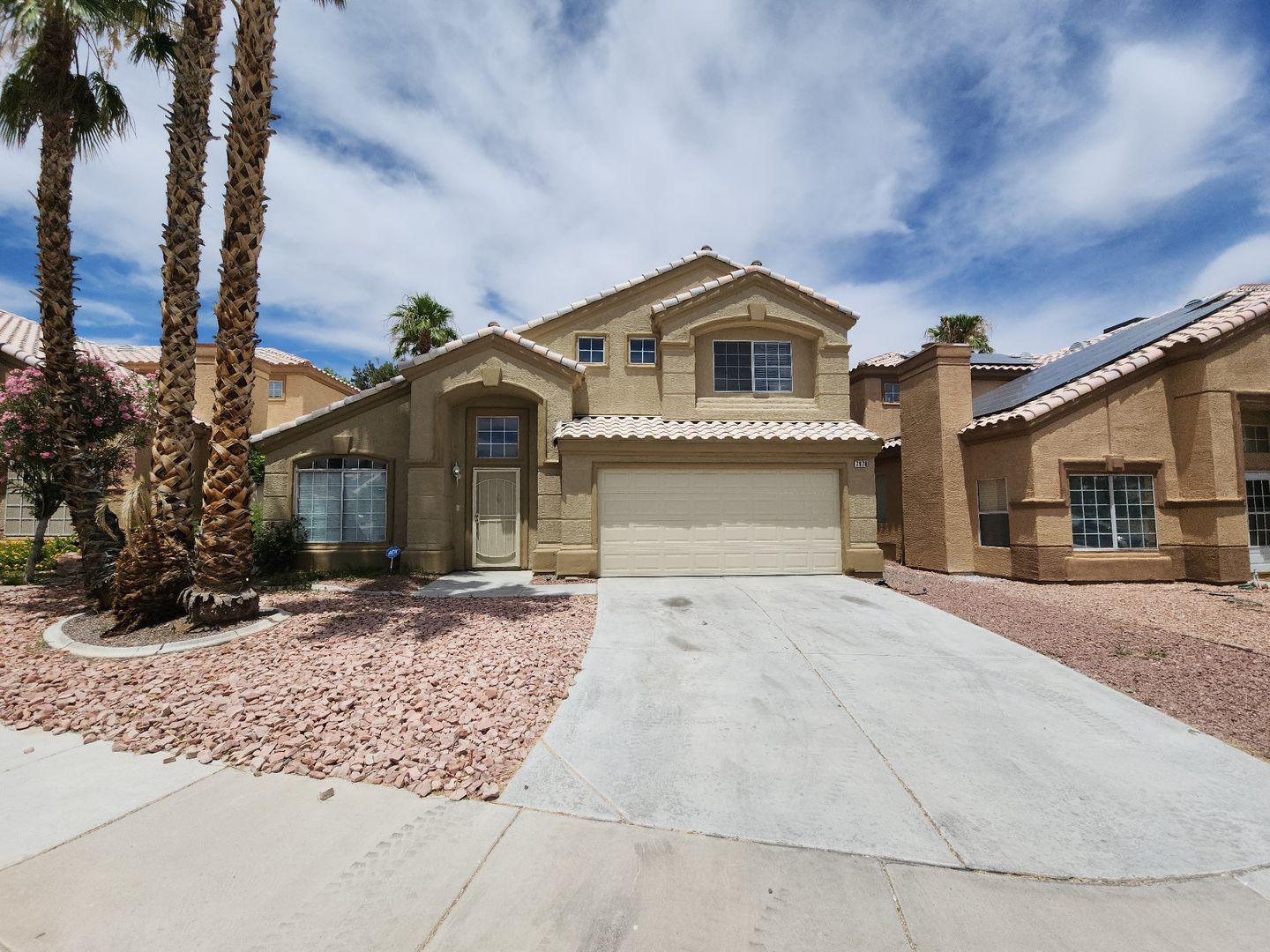 Las Vegas House: 7978 Embarcadero Ave