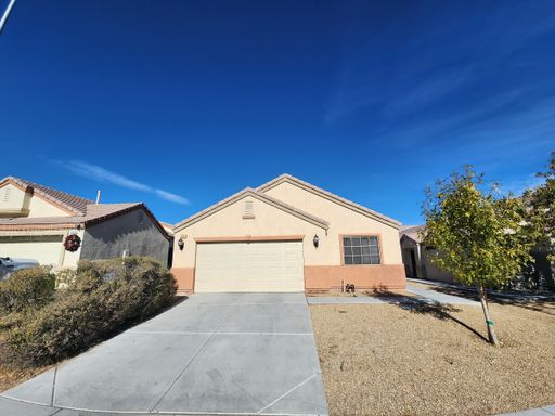 Beautiful Single Story Three Bedroom Home! – photo 1