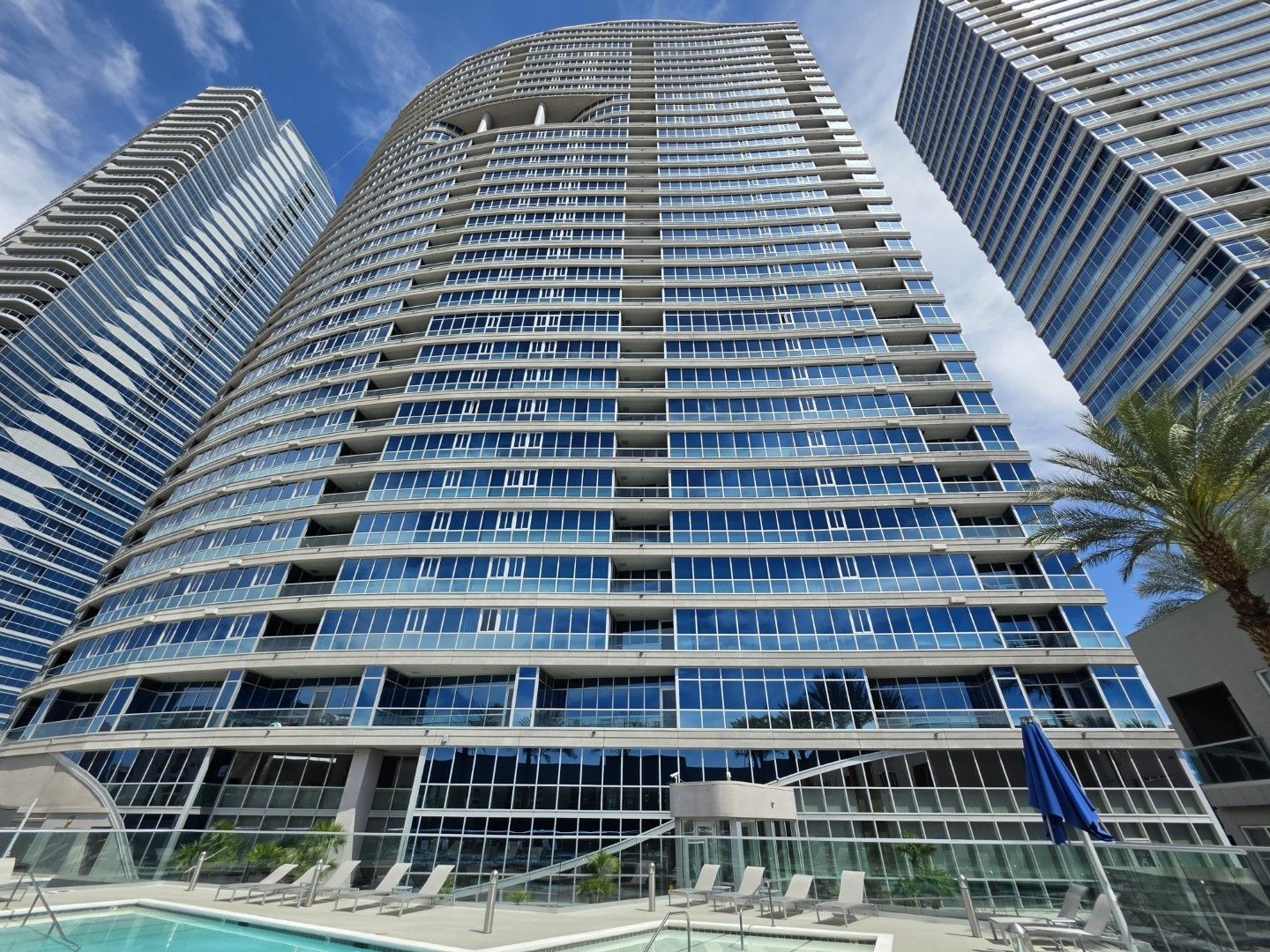 Las Vegas House: 4525 Dean Martin # 2807