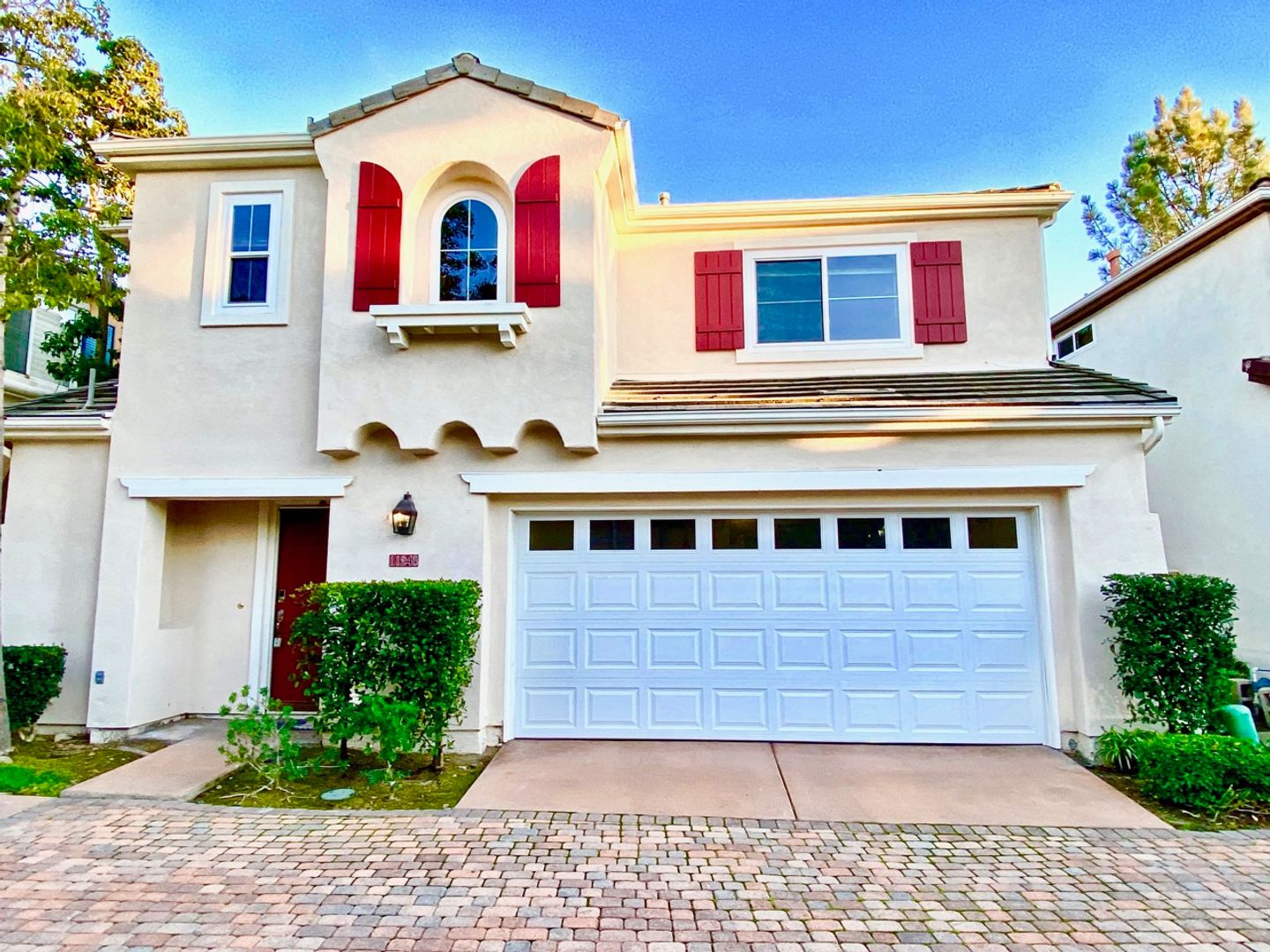 San Diego House: 11248 Carmel Creek Rd
