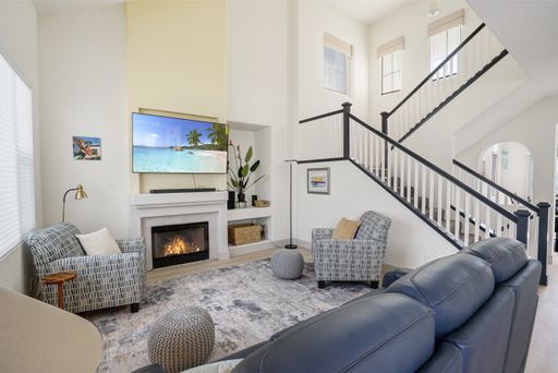 Furnished Rental 3BR/2.5 BA Charming 3 Level Detached Home In Torrey Hills, Gated Community 2 Car Garage – photo 1