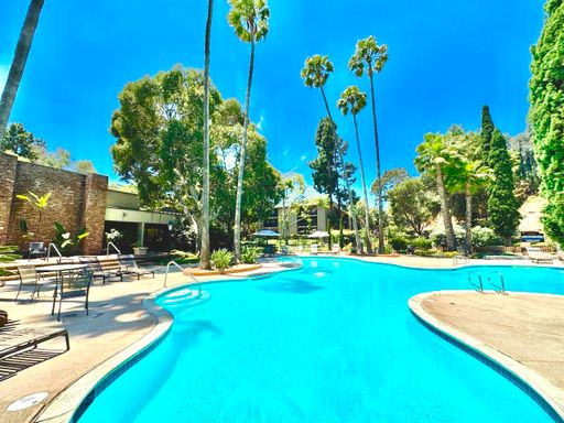 FOR RENT - Cozy Studio 432 SF 2nd Floor Condo, Resort-Style Community In Sought-After Fashion Valley – photo 1