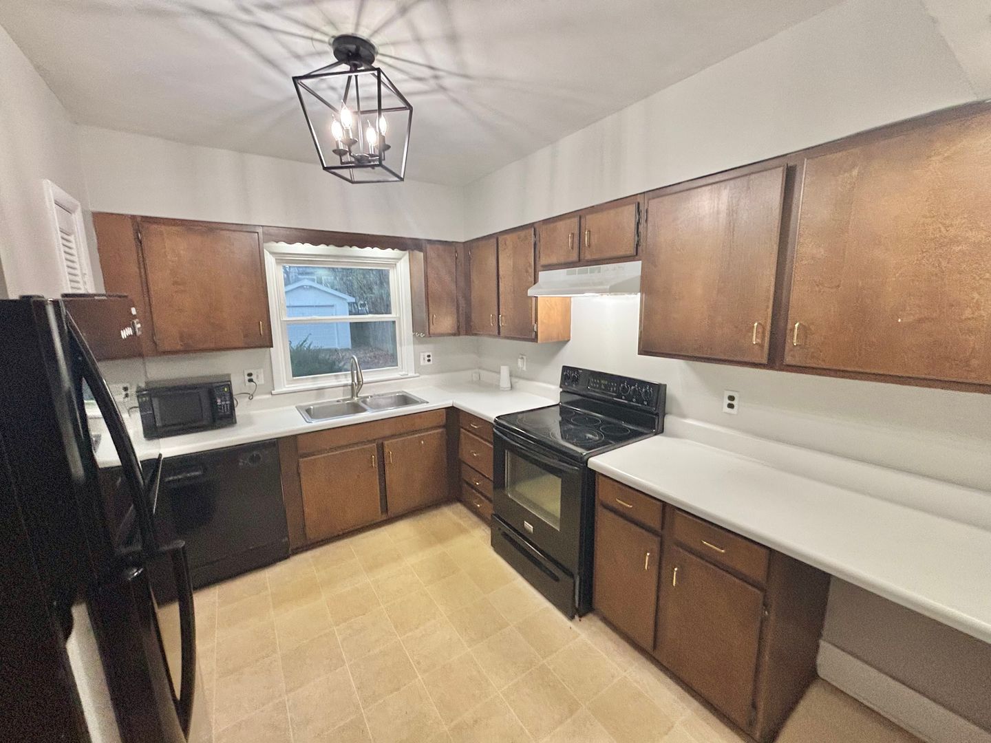 Rochester House: 99 Shelbourne Road