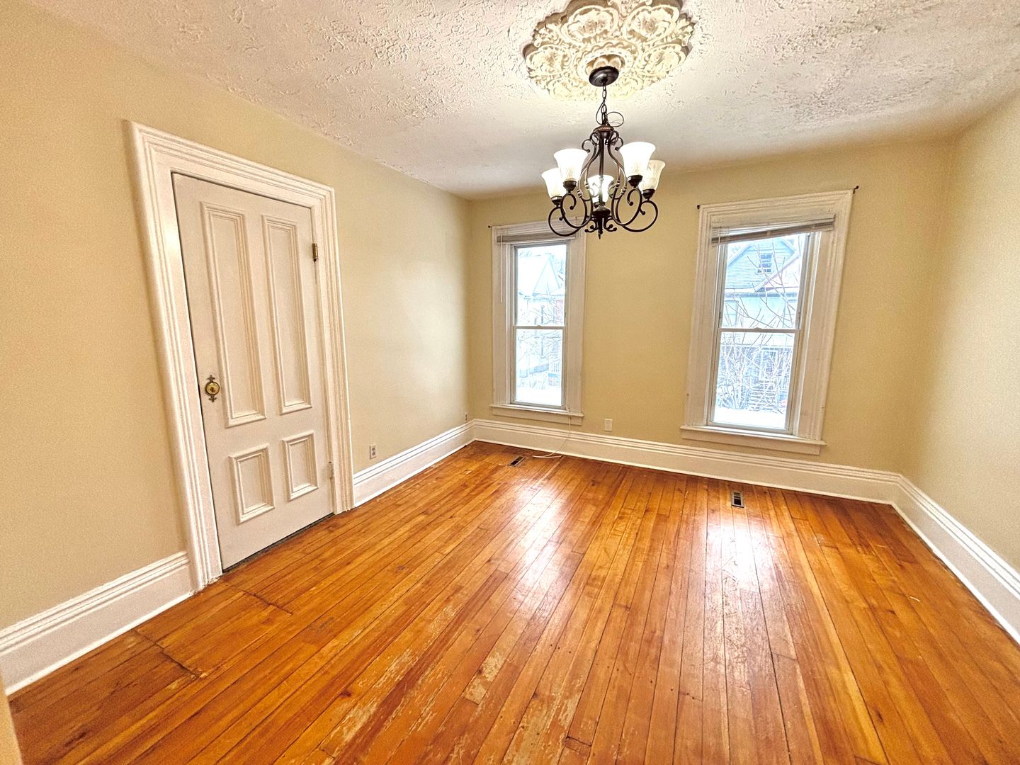 Rochester Apartment: 40 Hubbell Park