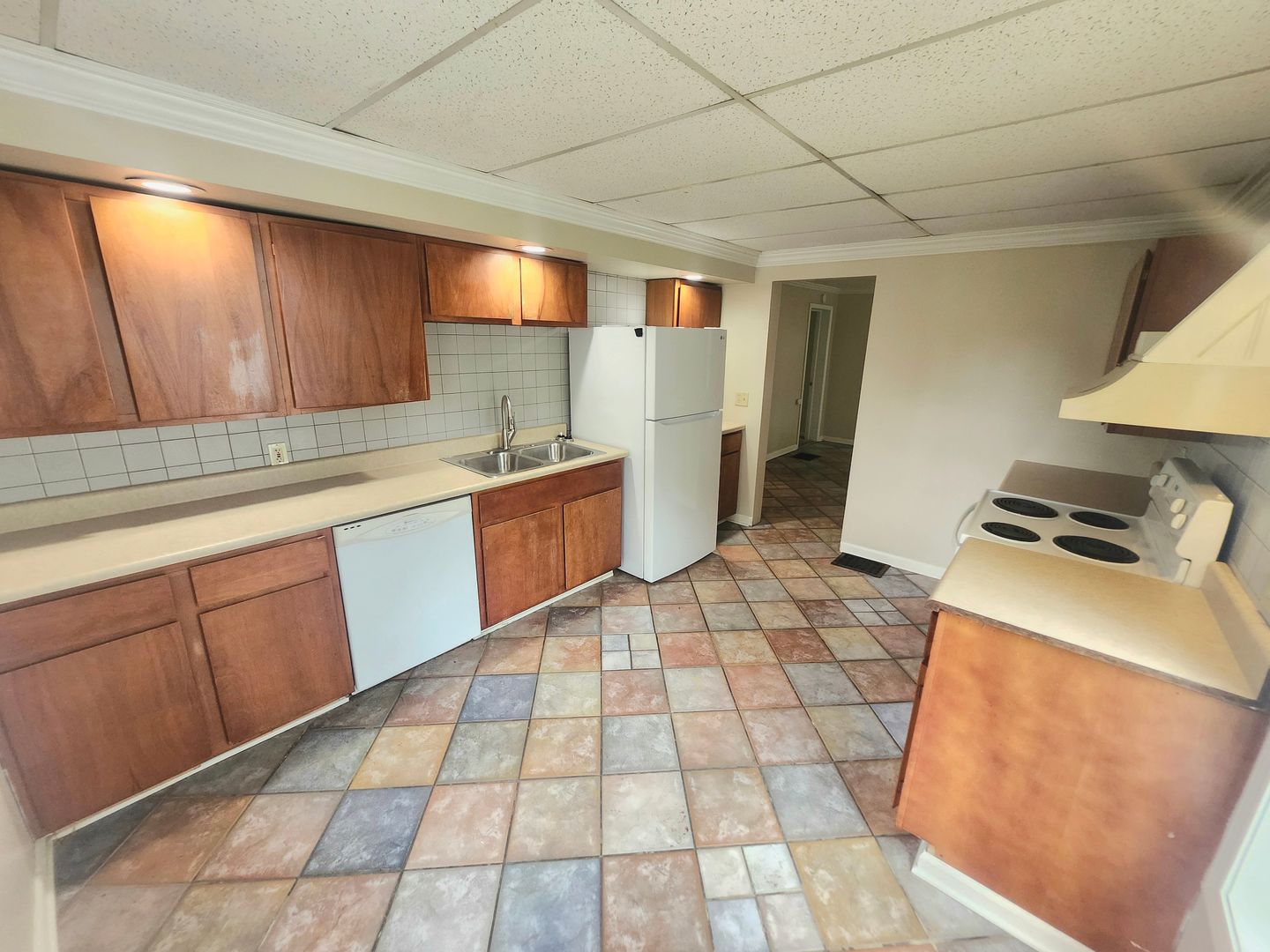 Fairport Apartment: 76-78 High Street