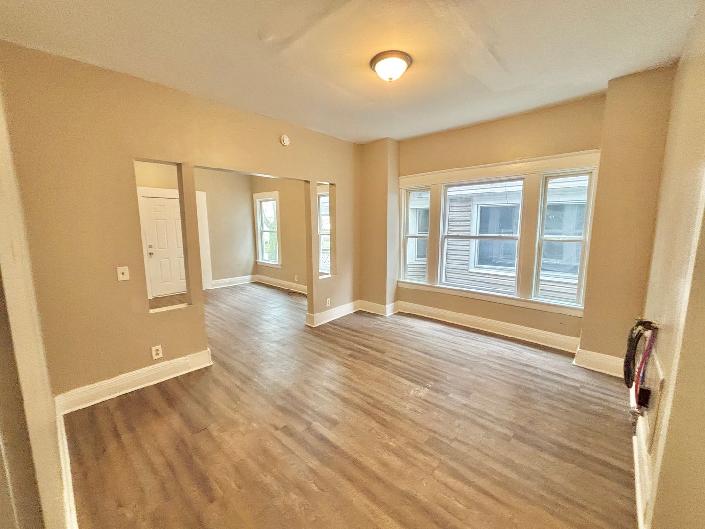 Rochester Apartment: 110 Ridgeway Avenue
