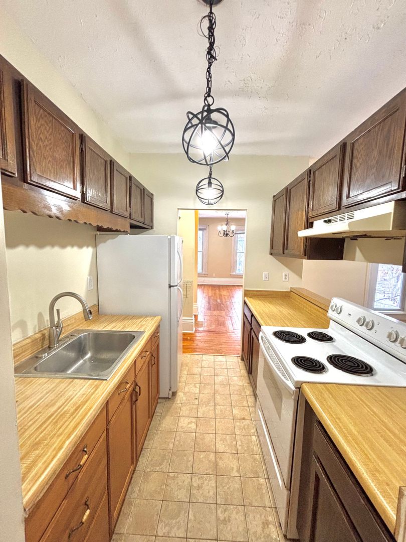 Rochester Apartment: 40 Hubbell Park