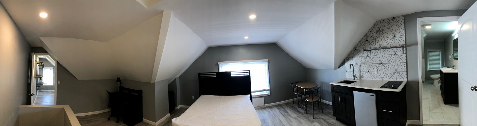 Rochester Apartment: 324-326 Mt Hope Ave