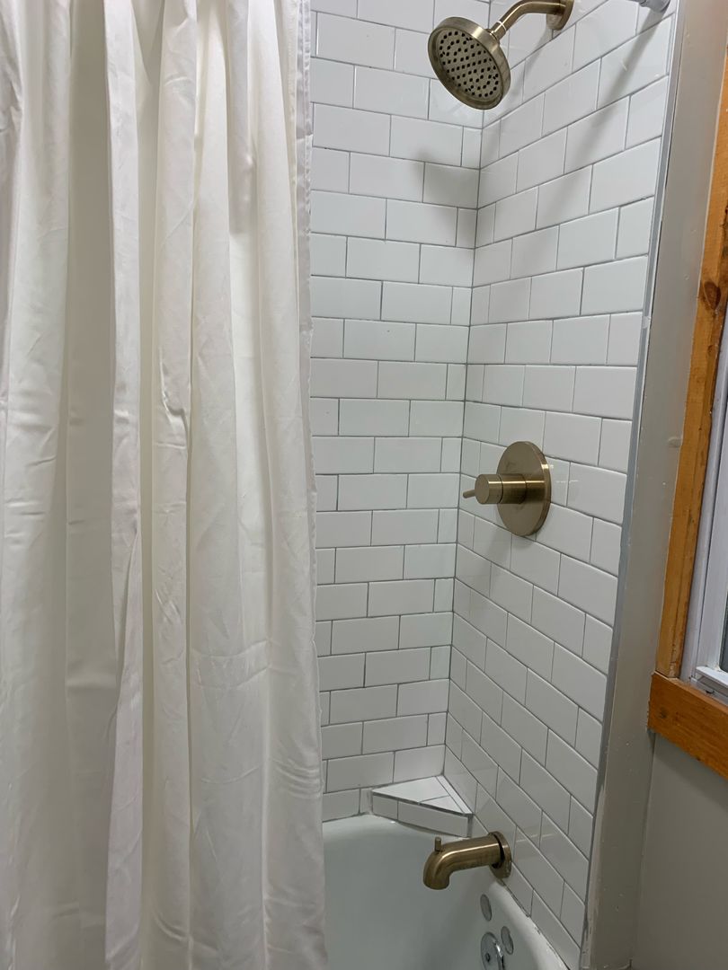 Rochester Apartment: 123 Griffith St