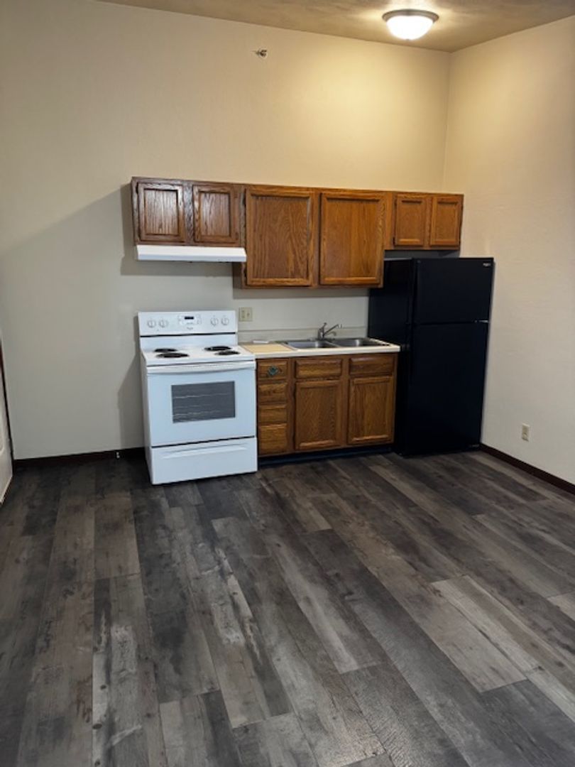 Rockford Apartment: 4417 Eastridge Dr
