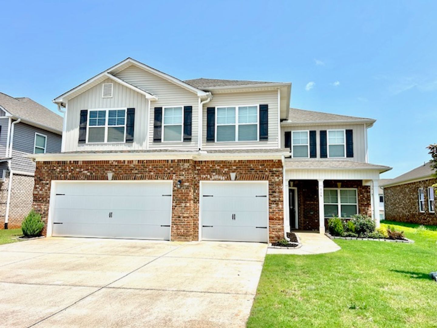 Madison House: 115 Hutchinson Road