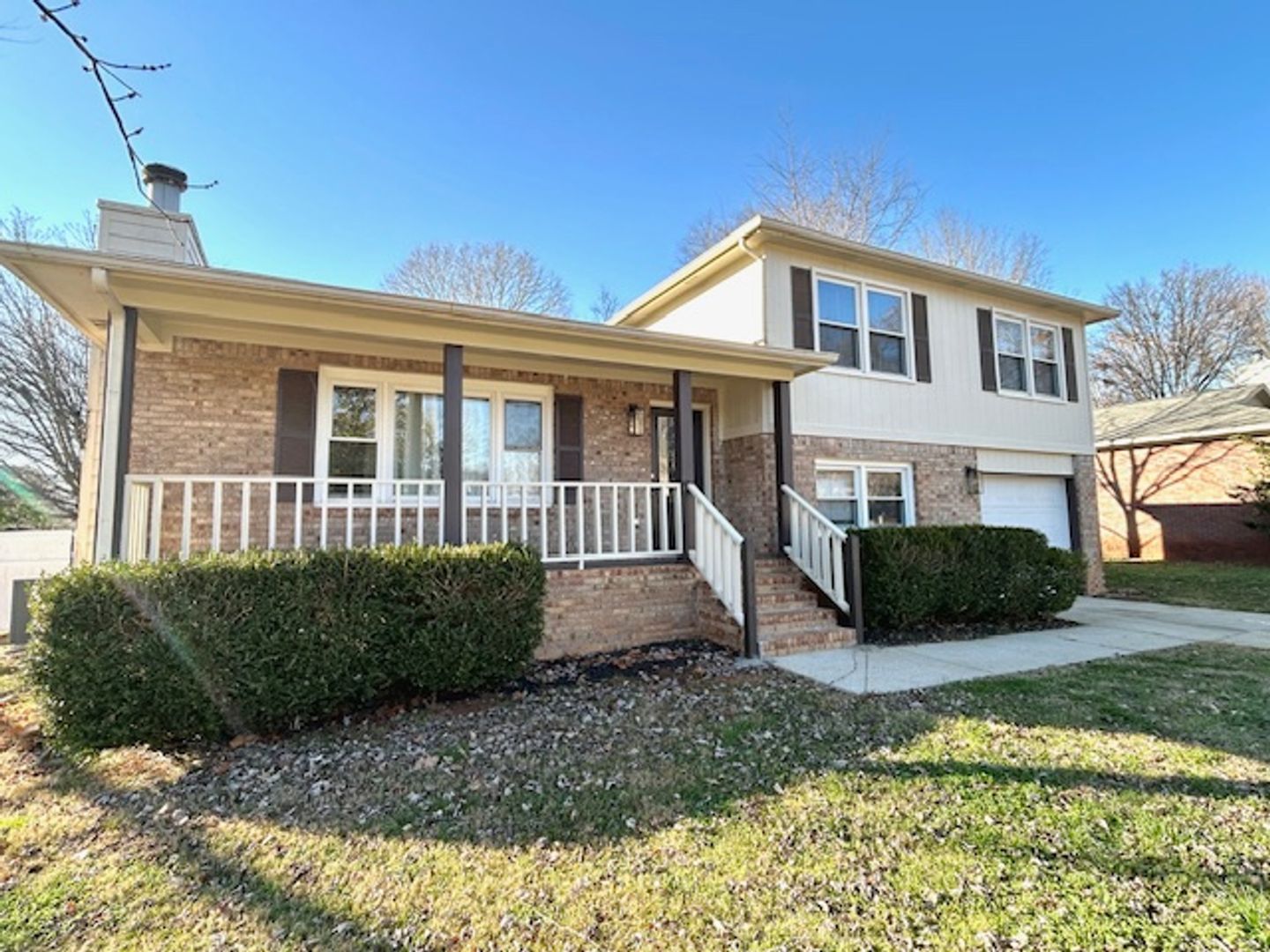 Madison House: 101 Arrowhead Trail