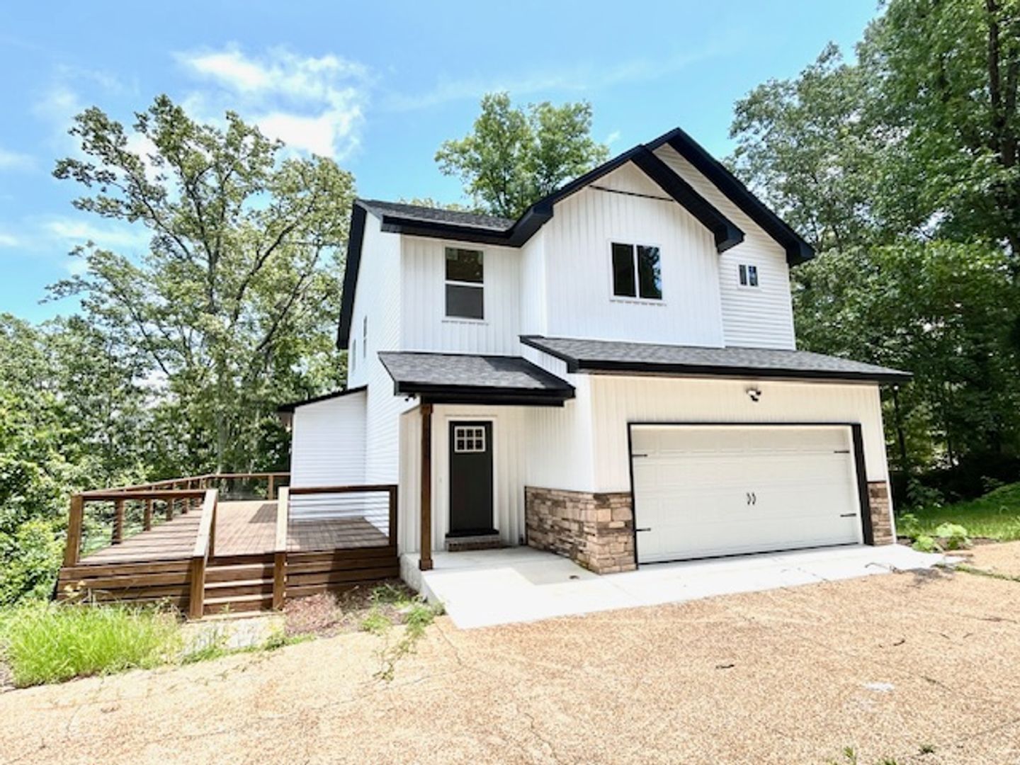 Guntersville House: 3919 Pecan Drive