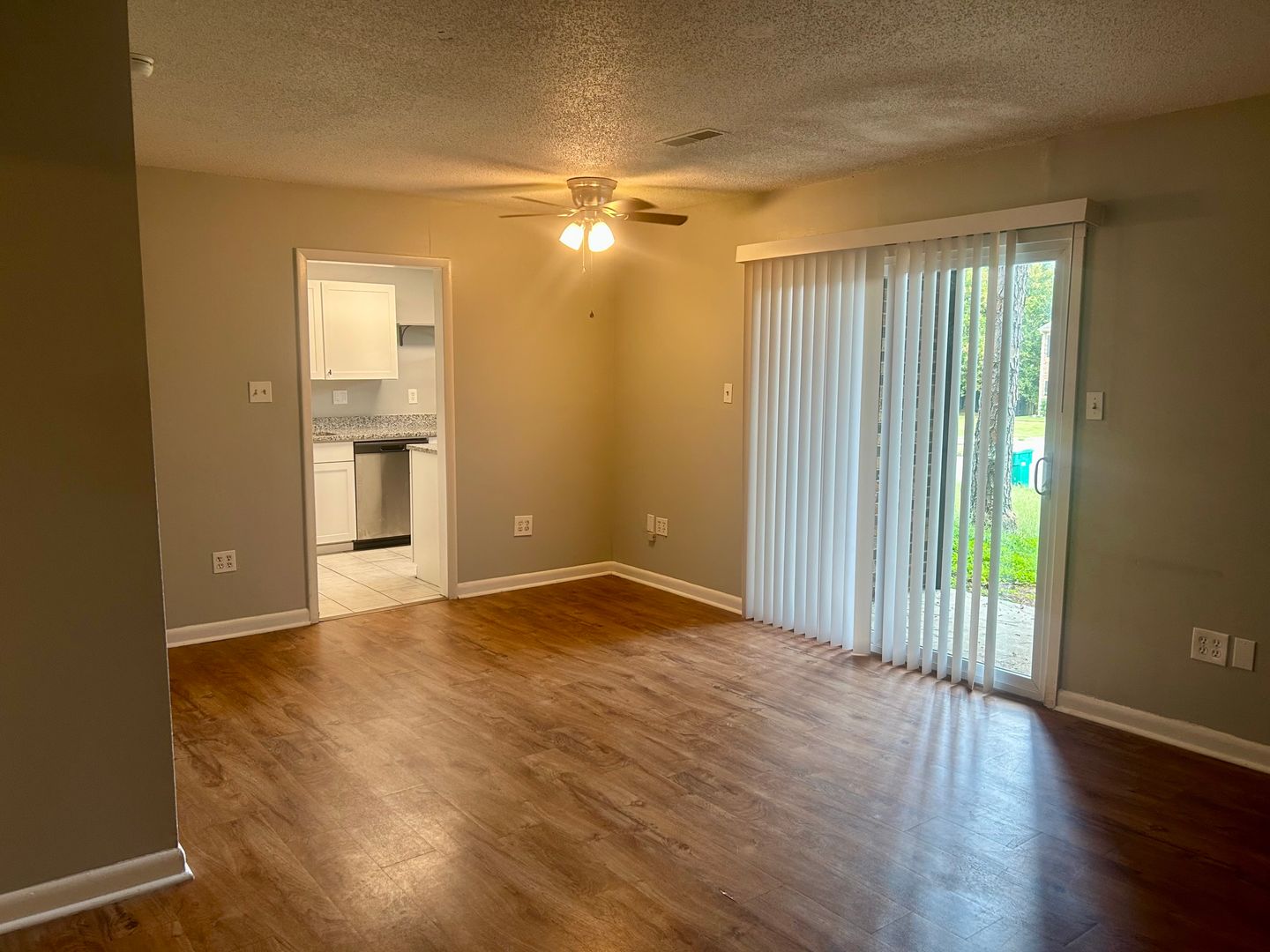 Huntsville Apartment: 4922 Cotton Row NW