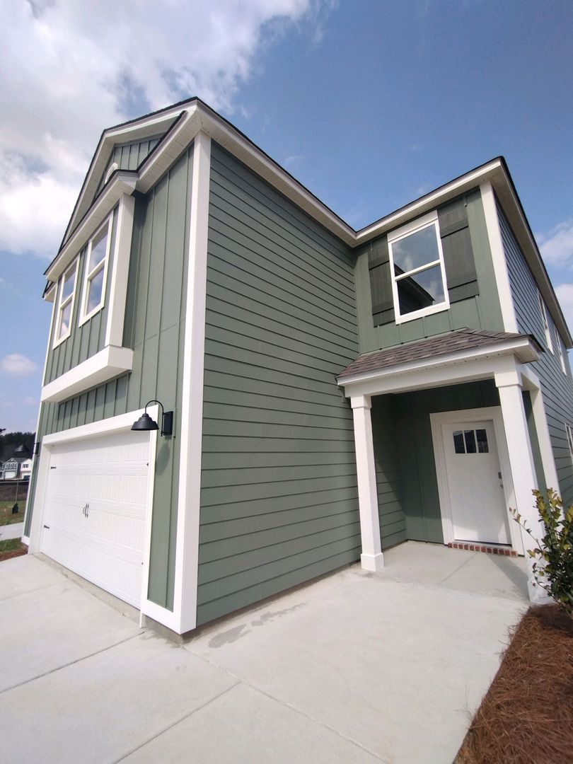 Kimberly House: 416 Reinsman Cove