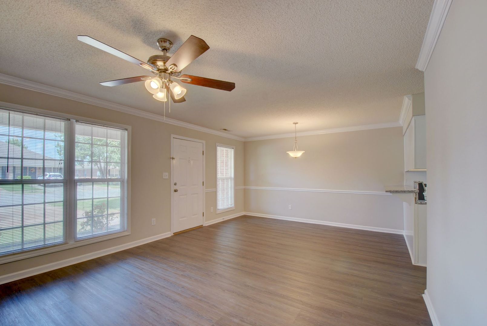 Madison Apartment: 120 Railroad Ridge Road