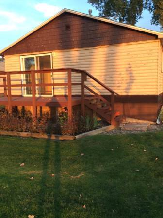 Fort Atkinson House: W7917 High Ridge Road