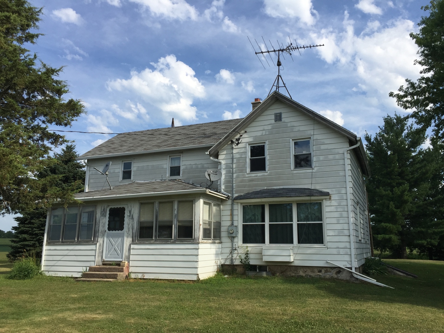 Fort Atkinson House: W3344 Hoffman Road