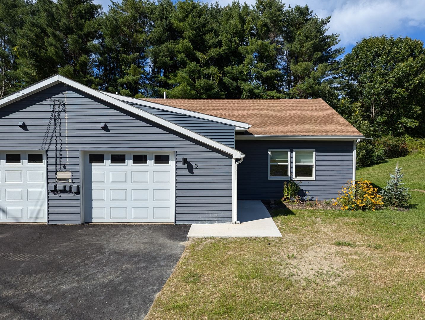 Augusta Apartment: 5-10 Hummingbird Circle