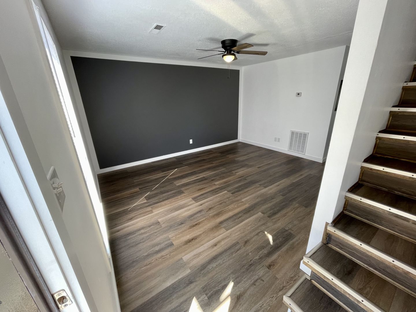 Knoxville Apartment: 1642 Hillwood Dr.